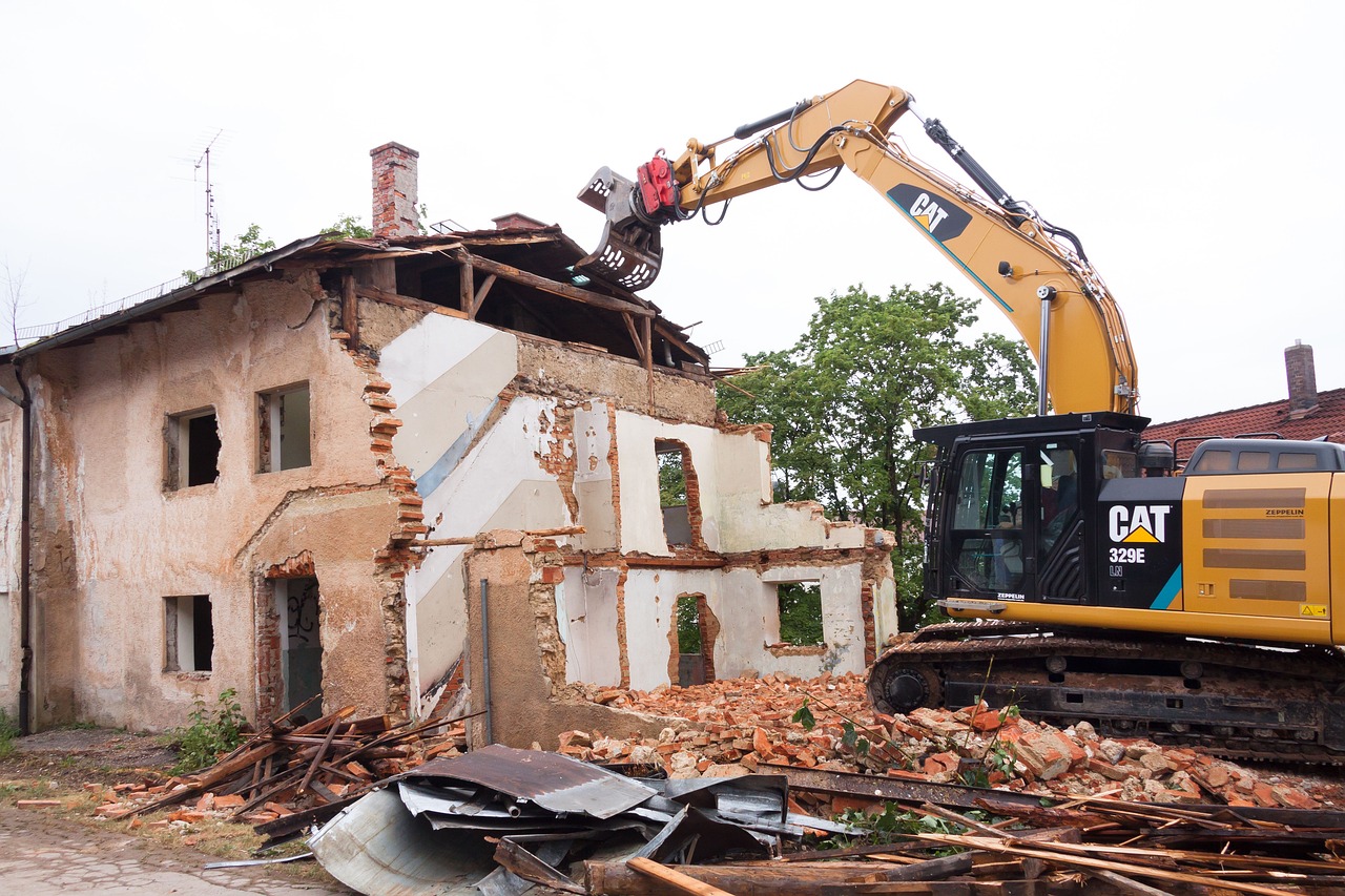 demolition, broken-Villa.jpg